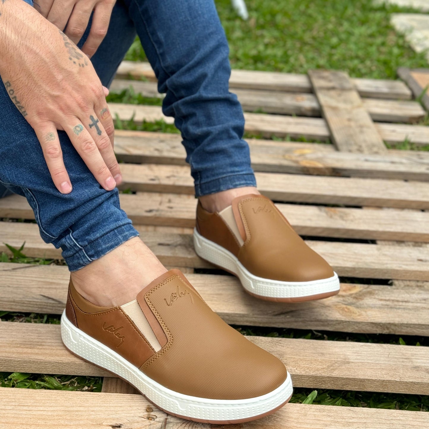 MOCASÍN VLZ CUERO GENUINO PARA HOMBRES